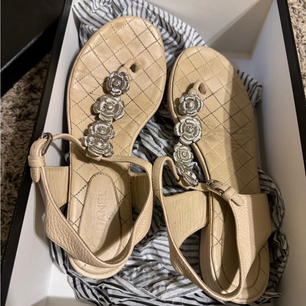 CHANEL Cream and Silver Sandals with Luxurious Style